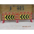 广州沙马、新款塑料铁马护栏，主产优质护栏